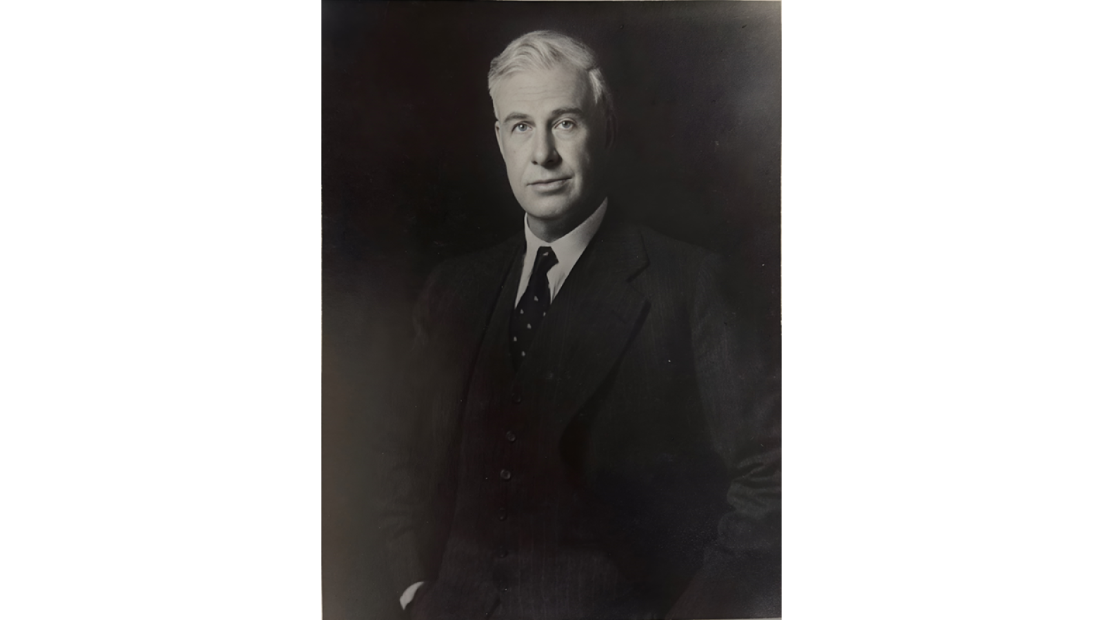 Dr. Walter W. Palmer