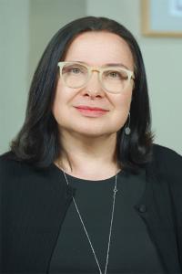 Anca Askanase, MD Profile Headshot